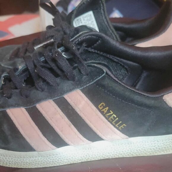 Adidas Originals Gazelle Men's Athletic Shoe Suede Sneaker Trainers - Pink/Black - Picture 5 of 6